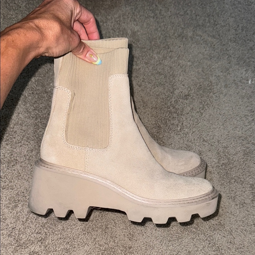Stylish Beige Ankle Boots